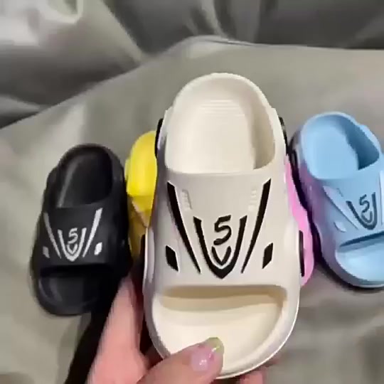 Dép trẻ em mùa hè bé trai và bé gái nhà chống trượt