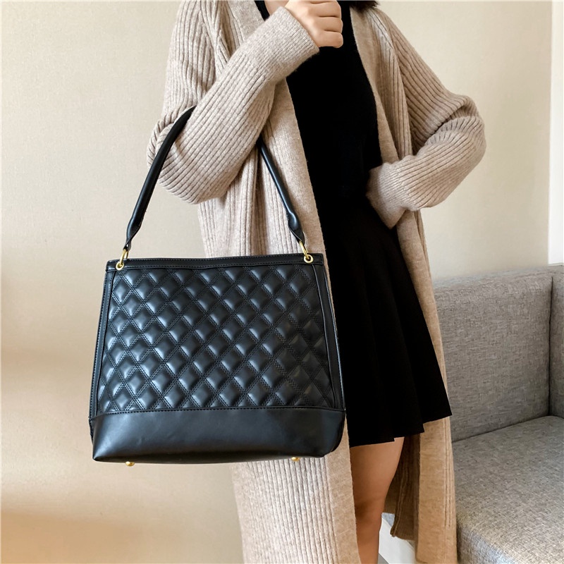 Ielgy Túi Đeo Chéo Vai Sức Chứa Lớn Thời Trang Hàn Quốc