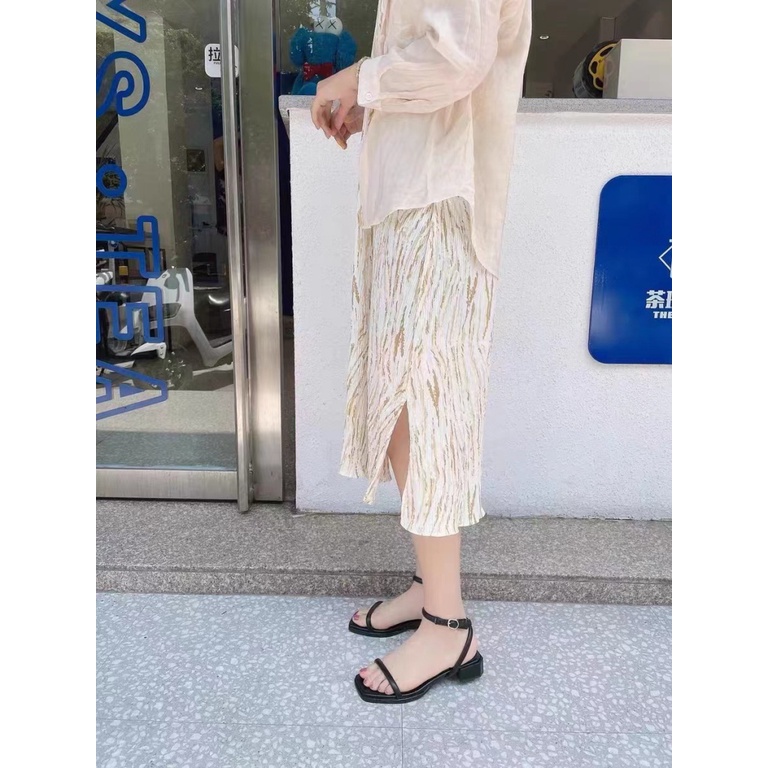 Bản nâng cấp mới🌈Giày Sandal Gót Thấp Mũi Vuông Phong Cách La Mã Thiết Kế Mới 2023 Thời Trang Cho Nữ