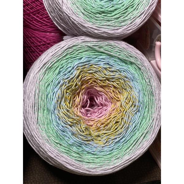 Sợi cầu vòng cotton100% se 2mm  26k/100g móc nón , túi, balo, chăn, thảm , thú, vỏ gối ..