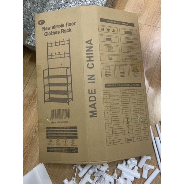 Kệ để giày dép kèm treo quần áo túi xách đa năng