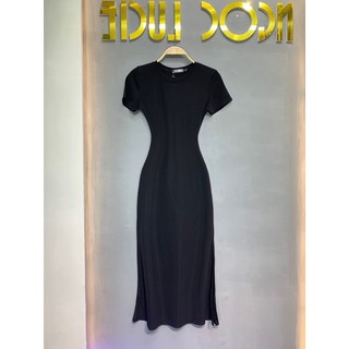 D157 - Đầm thun xẻ tà basic