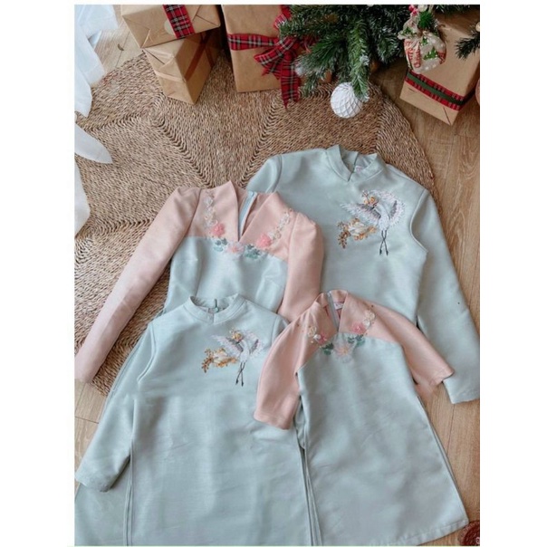 🥰 Sets Áo dài gia đinh cách tân tết cao cấp nổi bất hàng đính kết thiết kế giá sỉ