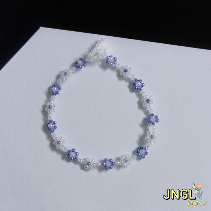 Vòng tay hạt cườm gạo kết hoa nhí|beaded flower bracelet