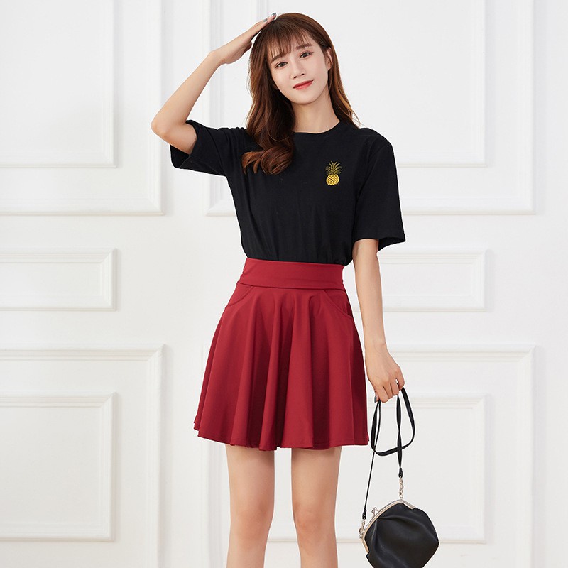 Chân váy xòe ngắn nữ thời trang, tôn dáng