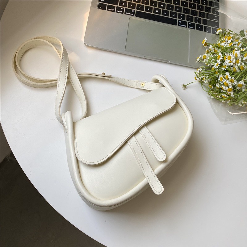 Túi Xách Nữ Da Đeo Chéo Yên Ngựa Trẻ Trung Phong Sức Chứa Lớn Thích Hợp Đi Chơi Đi Làm Thời Trang Nữ Tn7048