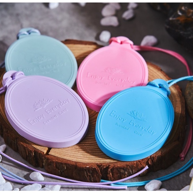 Nước hoa sáp thơm treo tủ quân áo , treo ô tô , treo nhà vệ sinh khử mùi ẩm mốc , thẻ thơm Enjoy Everyday Scented Card