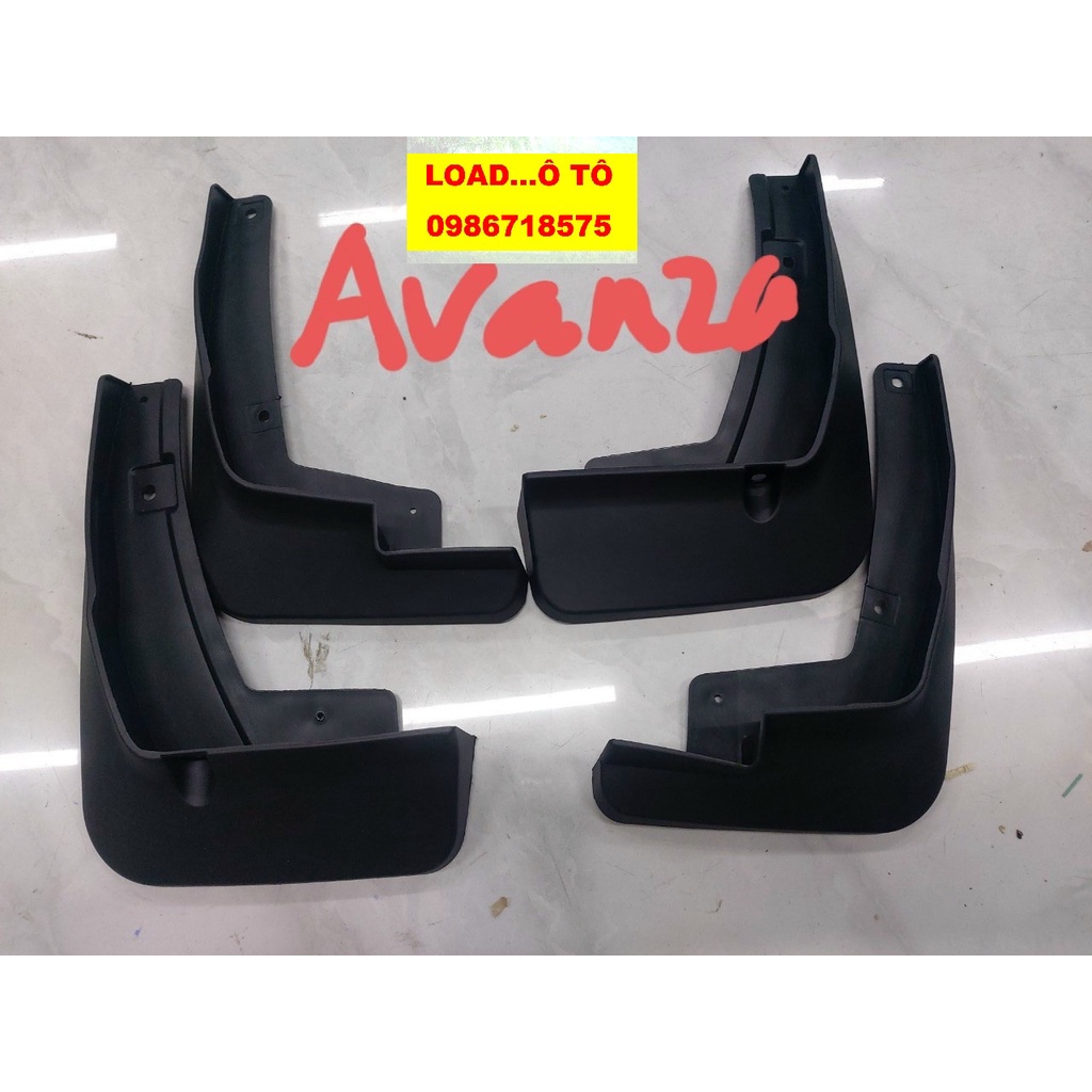 Bộ Chắn Bùn Bánh Xe Toyota AVANZA 2022-23 Mẫu Nhựa Đen Cao Cấp