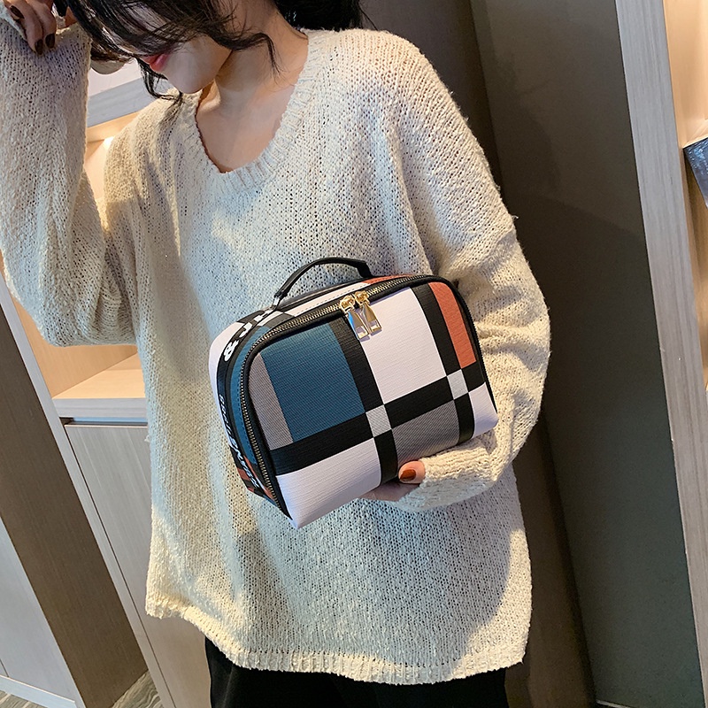 Túi Đựng Mỹ Phẩm Tiện Dụng Mang Đi Du Lịch Cho Bạn Gái