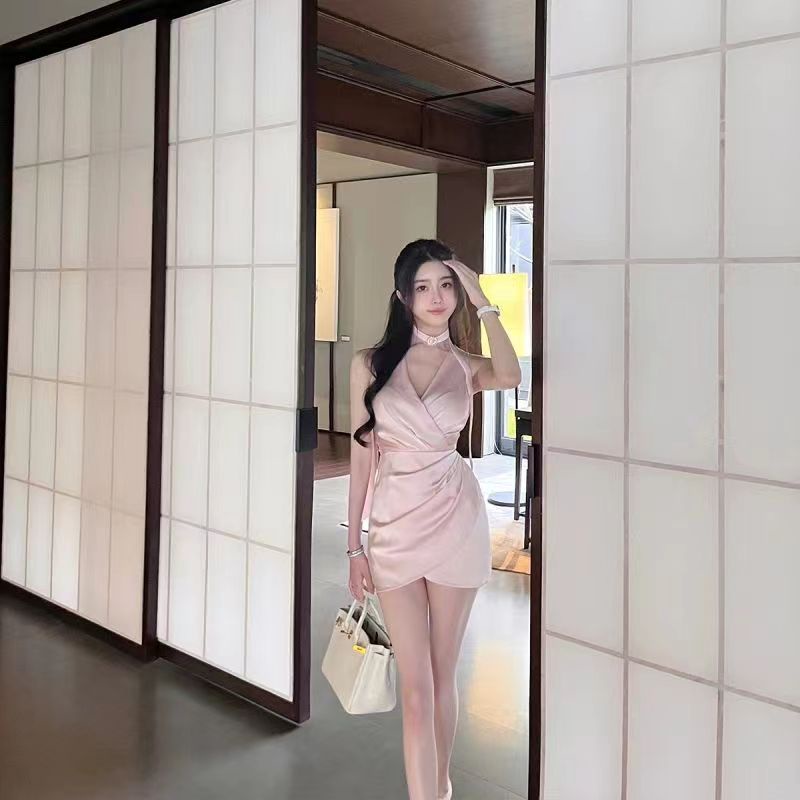 Đầm Hai Dây Vải Satin Phong Cách Thời Trang Mùa Hè Hàng Mới 2022