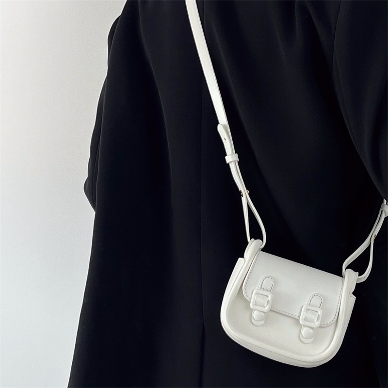 Túi đeo chéo mini dễ thương Butterfly