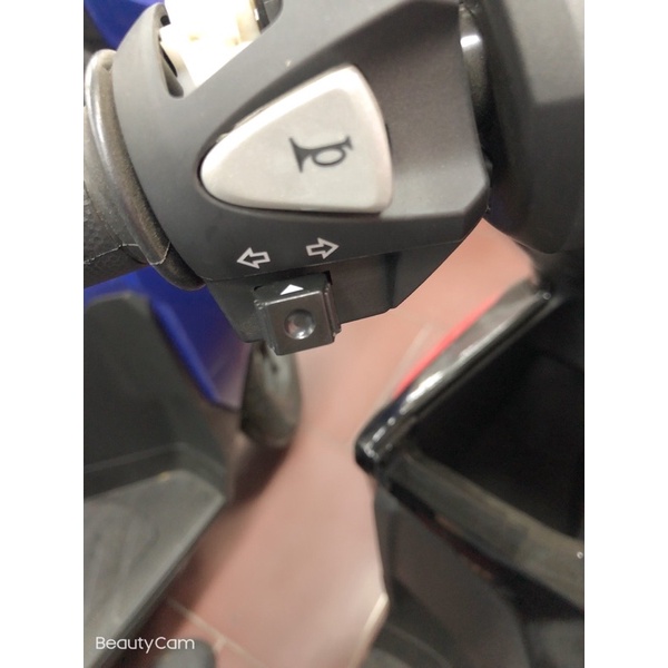 Nút Xi nhan Vario, Scoopy, Click đời 2018 đến 2023