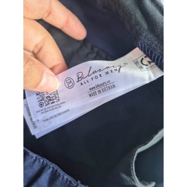 Sale quần kaki giãn Biluxury 60%