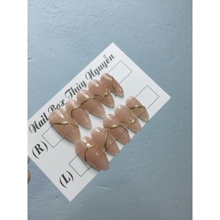 Nailbox móng úp thiết kế thạch viền