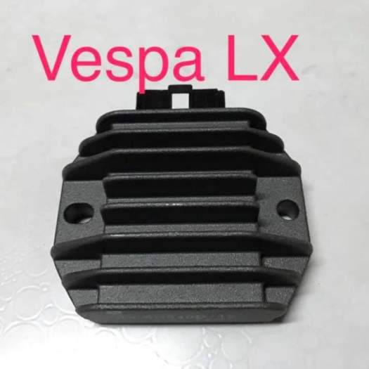 Sạc Piaggio Cho Vespa LX 2V nhập khẩu, xe Italy Ý....., 200K VND KHÔNG DÂY