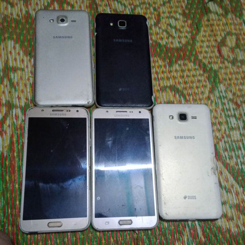 xác điện thoại Samsung j700