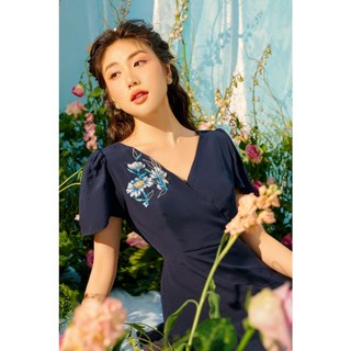 OLV - Đầm Iris V Neck Embro