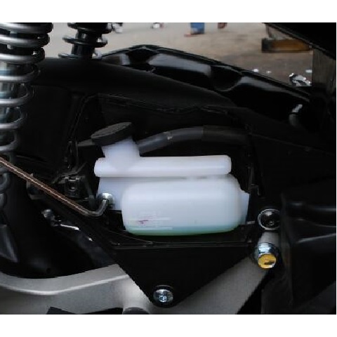 Bình nước phụ AB có nắp thay thế bình zin hoặc chế cho 1 số dòng xe khác.