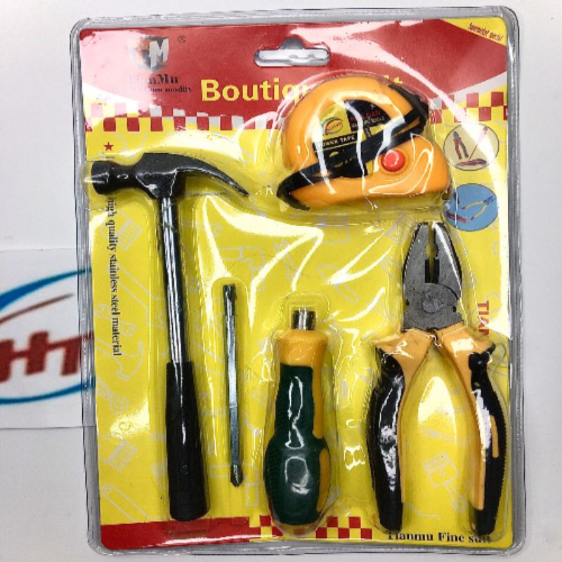 Bộ kềm đa năng 4 món ( búa, tua vít, kìm, thước dây)
