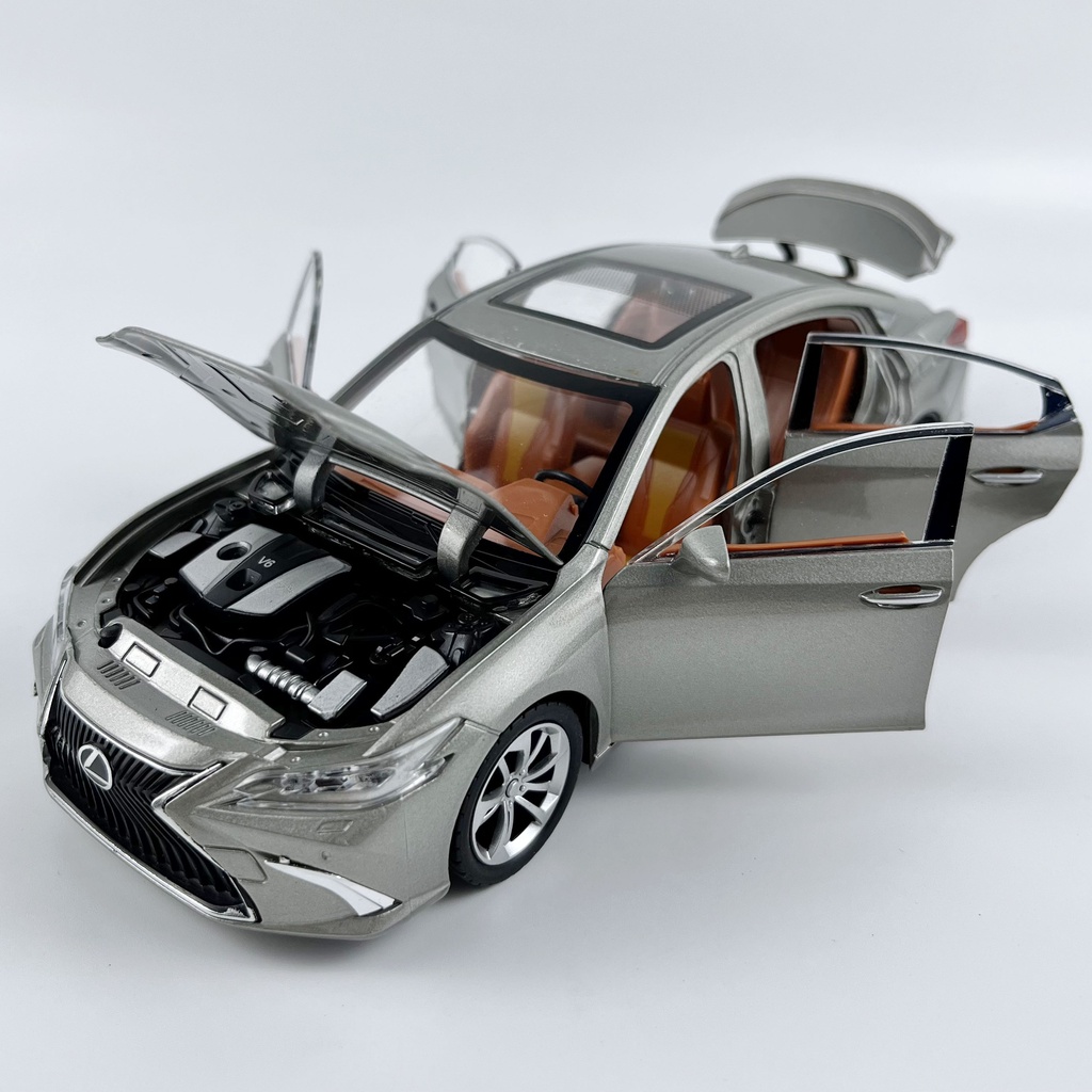 Mô hình xe Lexus ES 300h tỉ lệ 1:24 chất liệu hợp kim, có đèn và âm thanh