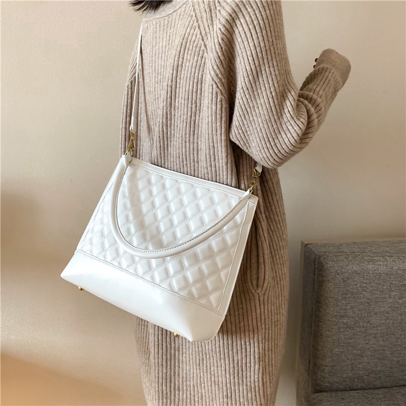 Ielgy Túi Đeo Chéo Vai Sức Chứa Lớn Thời Trang Hàn Quốc