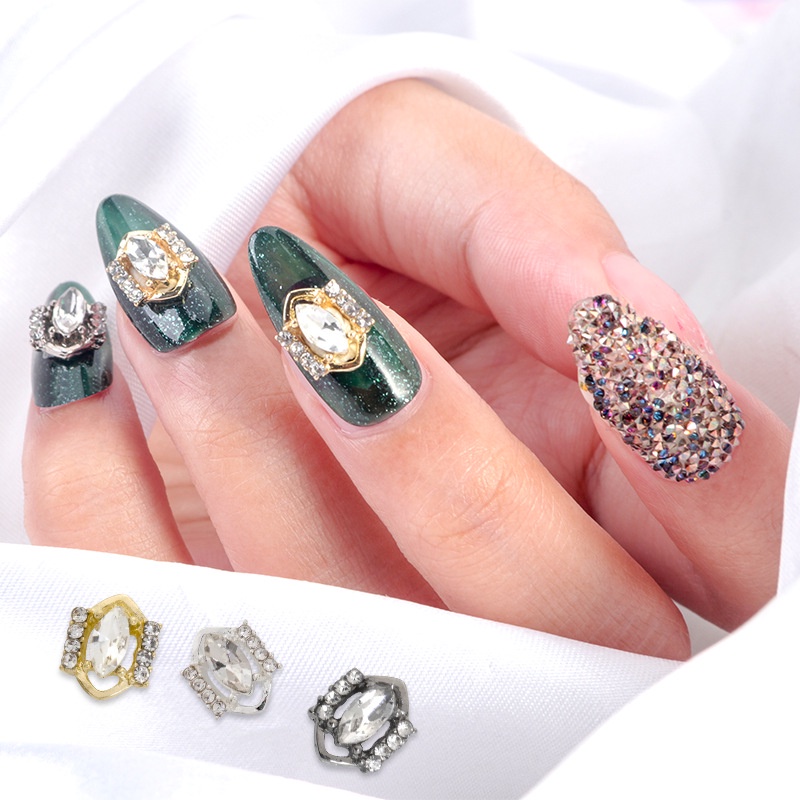 Miếng Dán Trang Trí Móng Tay Bằng Hợp Kim Thiết Kế Mới