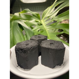 Than dừa sạch gáo dừa ! than nướng bbq ít khói ! túi lẻ 1kg !
