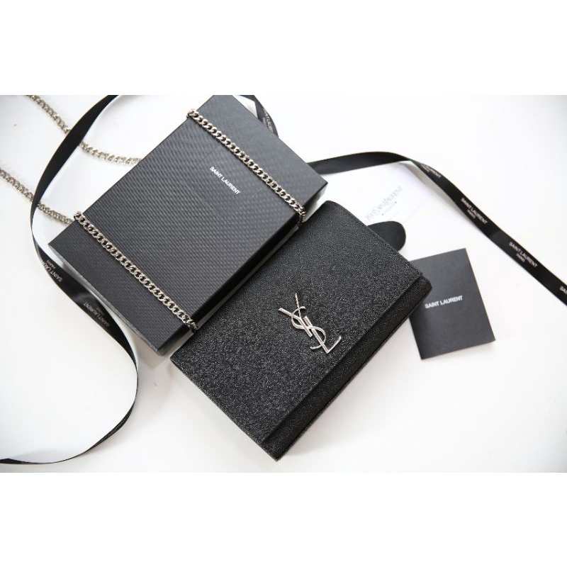 Túi đeo chéo nữ da cá đuối sz25cm -3 màu(đen,vàng,bạc)fulbox