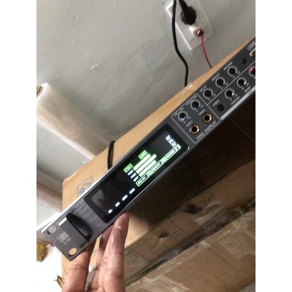 Vang số chỉnh cơ cao cấp JBL K350