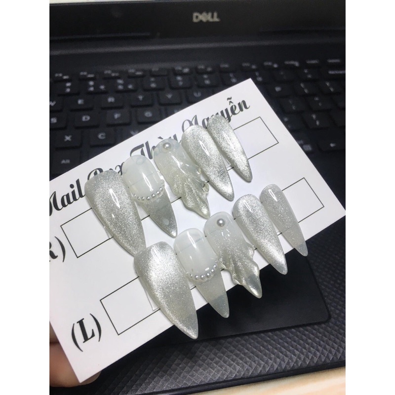 Nail mắt mèo kim cương