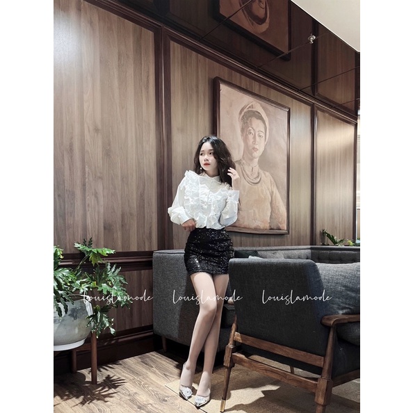 Áo Sơ Mi Croptop Kèm Chân Váy Kim Sa