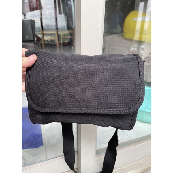 Túi si đeo chéo đồng giá