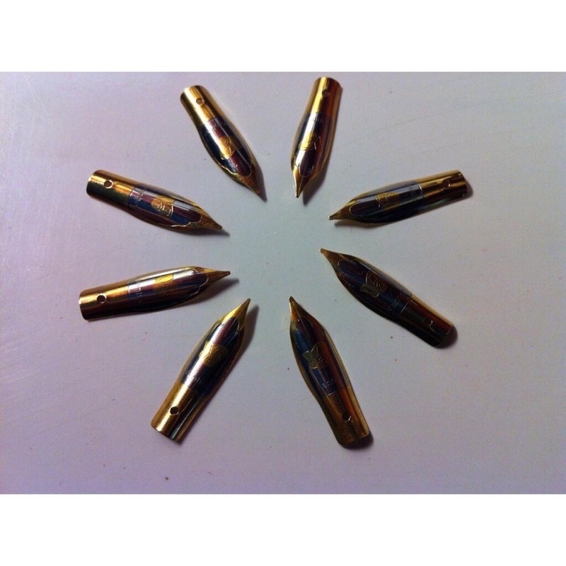 Ngòi bút kim thành thay thế, nét thanh đậm