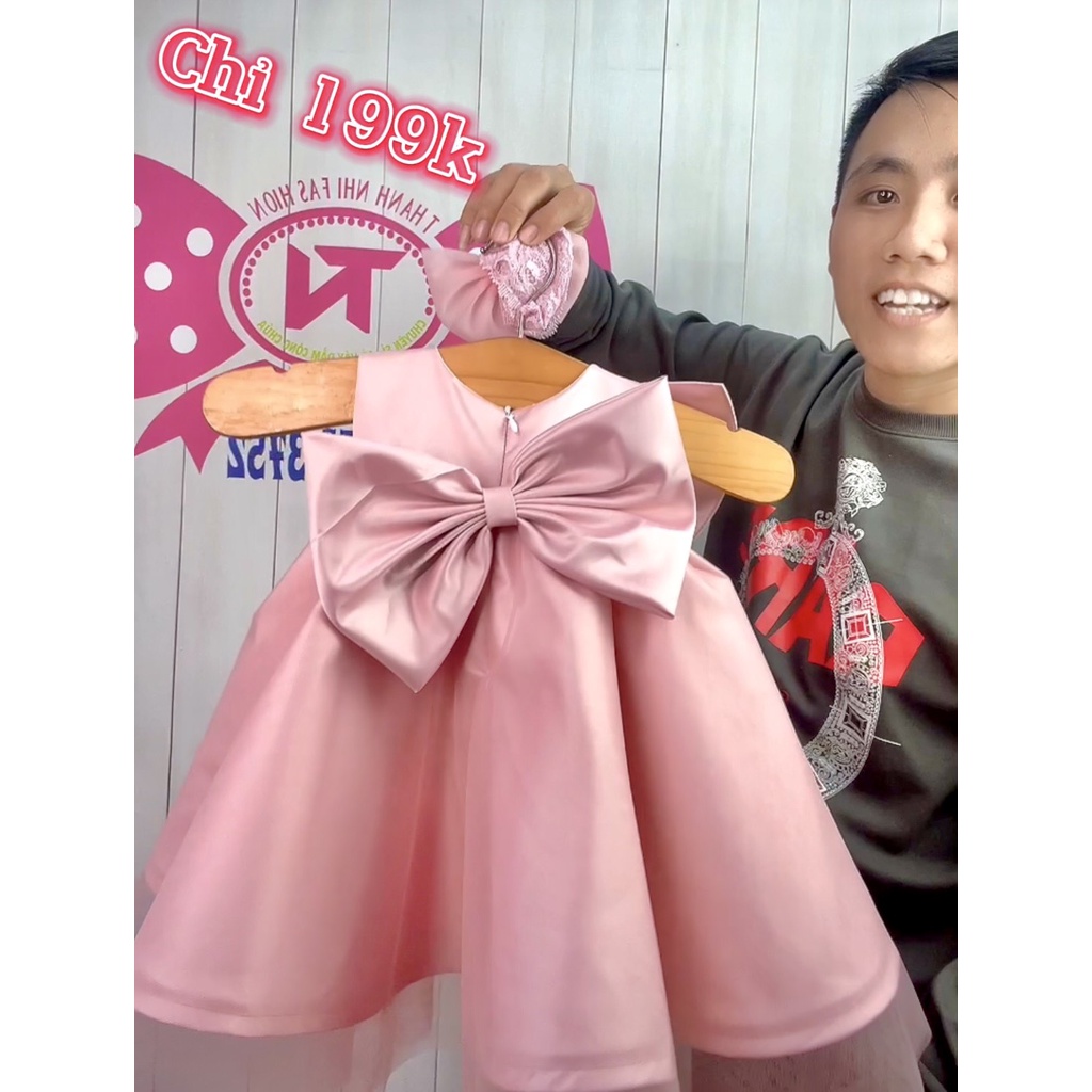 Váy Công Chúa Hồng Dễ Thương có Nơ To trước và sau thêm đáng yêu - Váy Bé Gái thiết kế Cao Cấp Thanh Nhi Fashion TN23922