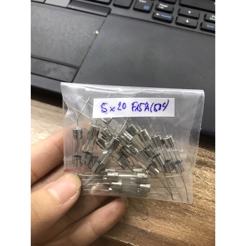 Combo 10 chiếc cầu chì thủy tinh loại :3A-5A-8A-10A-12A-15A