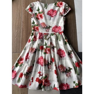 Đầm Ted baker hoa tươi tắn 🍀🍀🍀