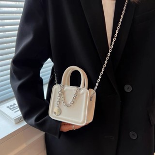 Túi Đeo Chéo Mini Vuông Hai Quai Dây Xích