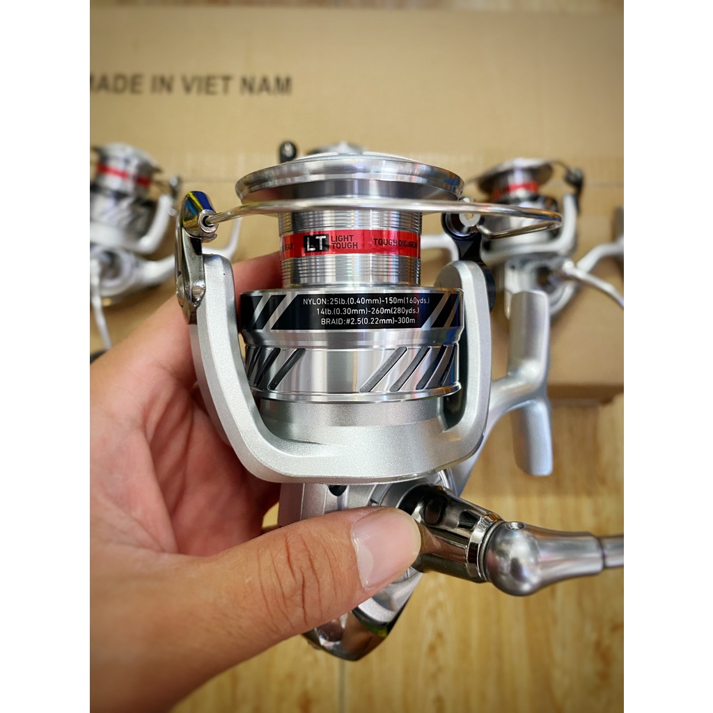 Máy câu Daiwa Crossfire LT
