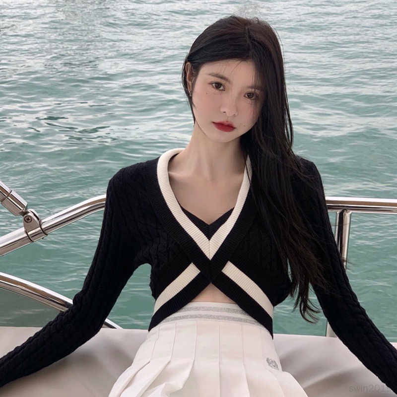 Áo Croptop Tay Dài Cổ Chữ V Màu Sắc Tương Phản Phong Cách Retro Dành Cho Nữ