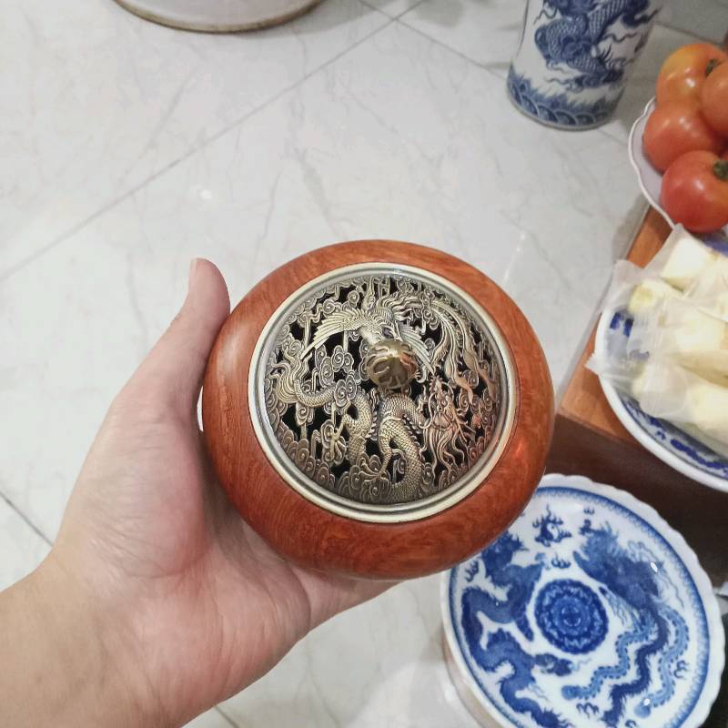 Lư xông trầm gỗ hương