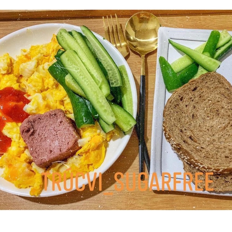 (SHIP MIỀN NAM) Bánh Mì Đen Nguyên Cám ổ hơn 400gram( eat clean, tiểu đường)