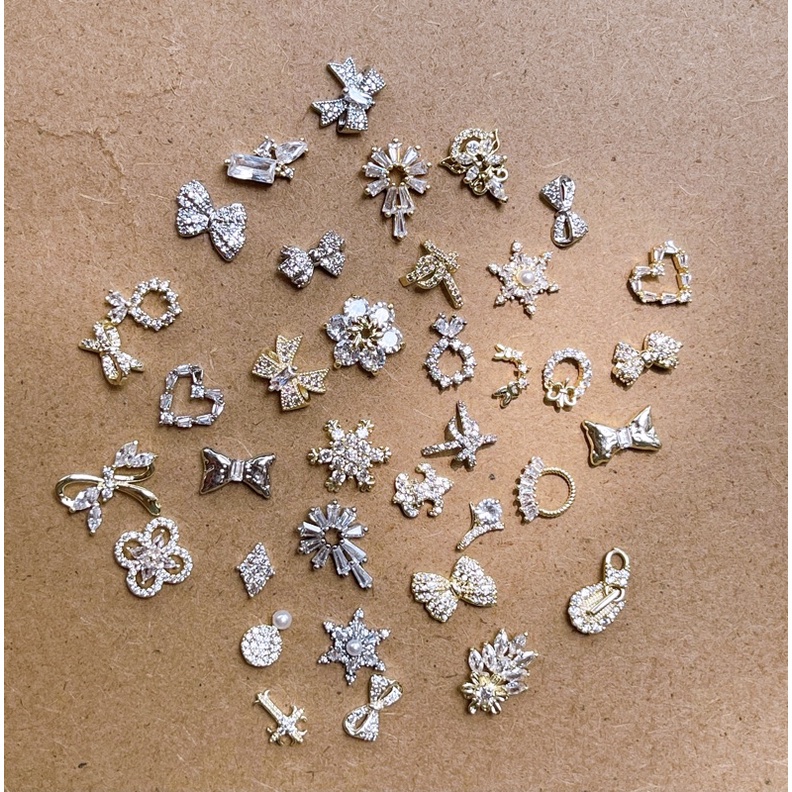set charm 400 (37vien)