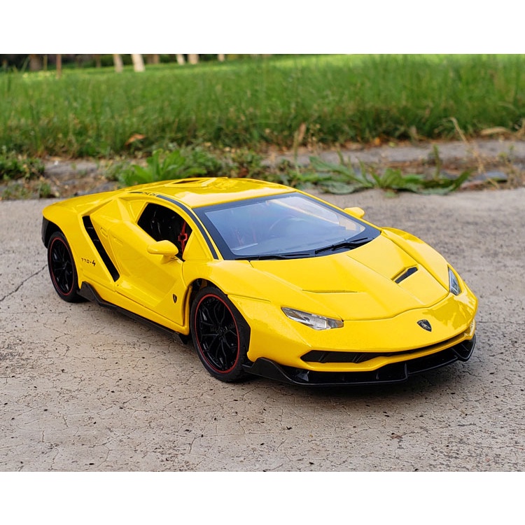 Xe mô hình hợp kim Lamborghini LP770 tỉ lệ 1:24