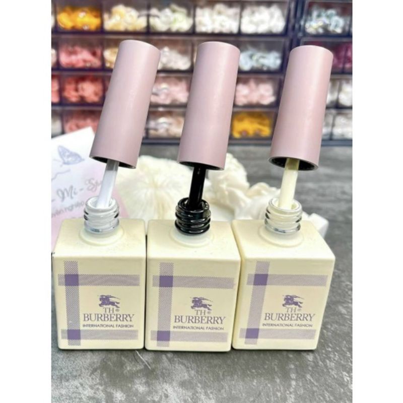 Sơn gel BURBERRY màu đen ,trắng , trắng ngà, trắng nước gạo