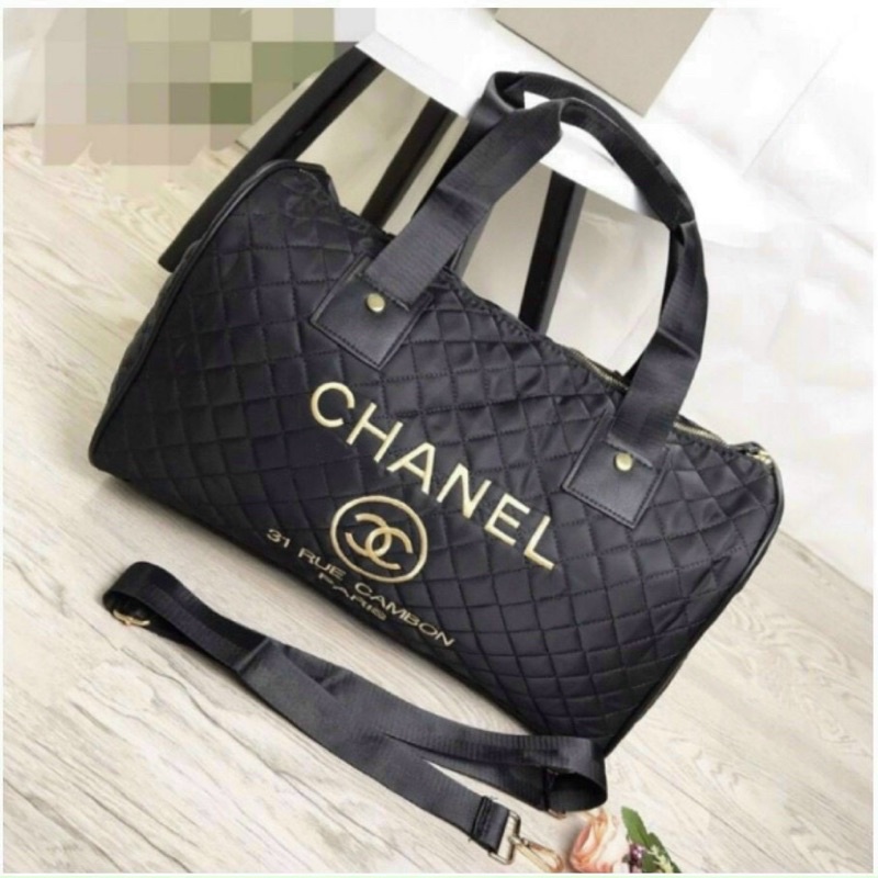 👜 Mùa du lịch đến, ce hot nhiều quá lun ạ. Siêu hot 🍒🍒Túi du lịch ChaNel