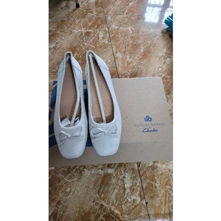 Giày Clarks xuất xịn full box