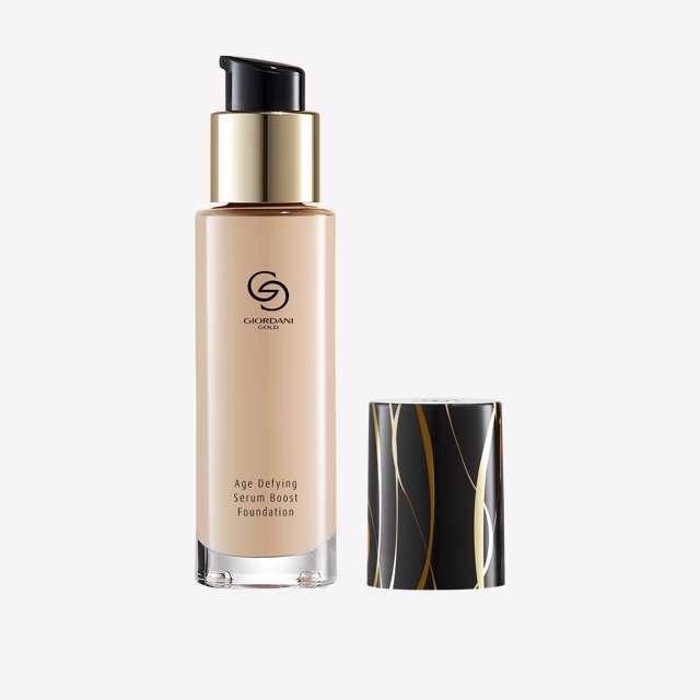 Kem nền GIORDANI GOLD Age Defying Serum Boost Foundation