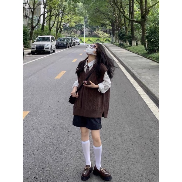 Cà Vạt Sọc Chéo Đỏ Nâu Cho Sơ Mi Vest JK