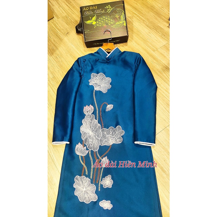 Áo dài cách tân nam họa tiết hoa sen thêu tay cao cấp, áo may form 2 lớp tay vest