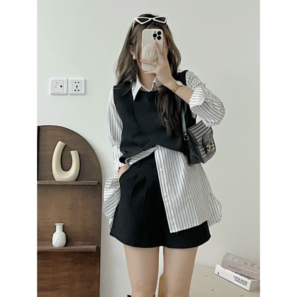 Set áo sơ mi kẻ sọc dáng rộng kèm áo gile phối vạt chéo phong cách hàn quốc